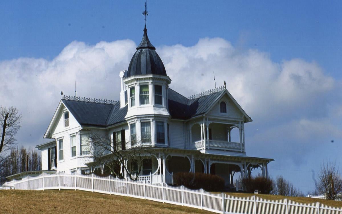 A historic Victorian house along Franklin, West Virginia's walking tour route
